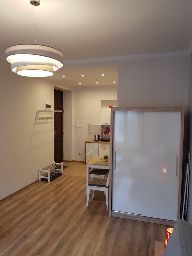 Apartamenty Marco 3 Przy Dworcu-Stare Miasto-Super Wi Fi Cracóvia Exterior foto